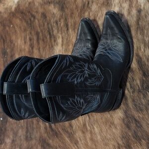 Lane Boots Sandaga Midi - Jet Black